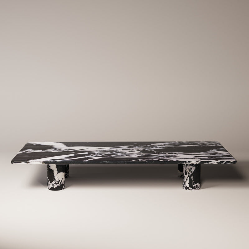Noir Antique