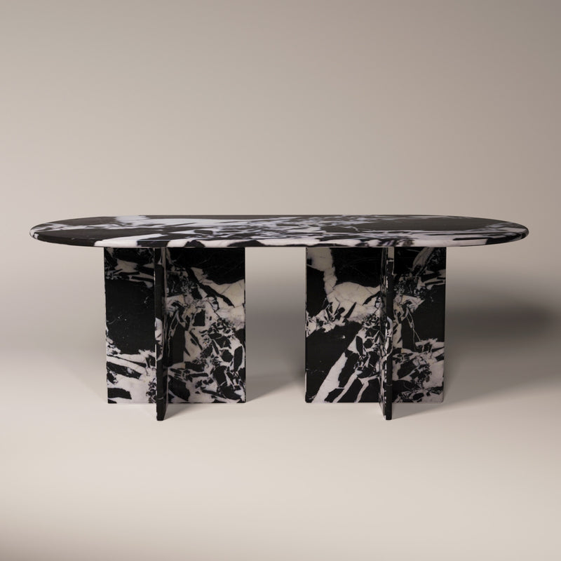 Noir Antique