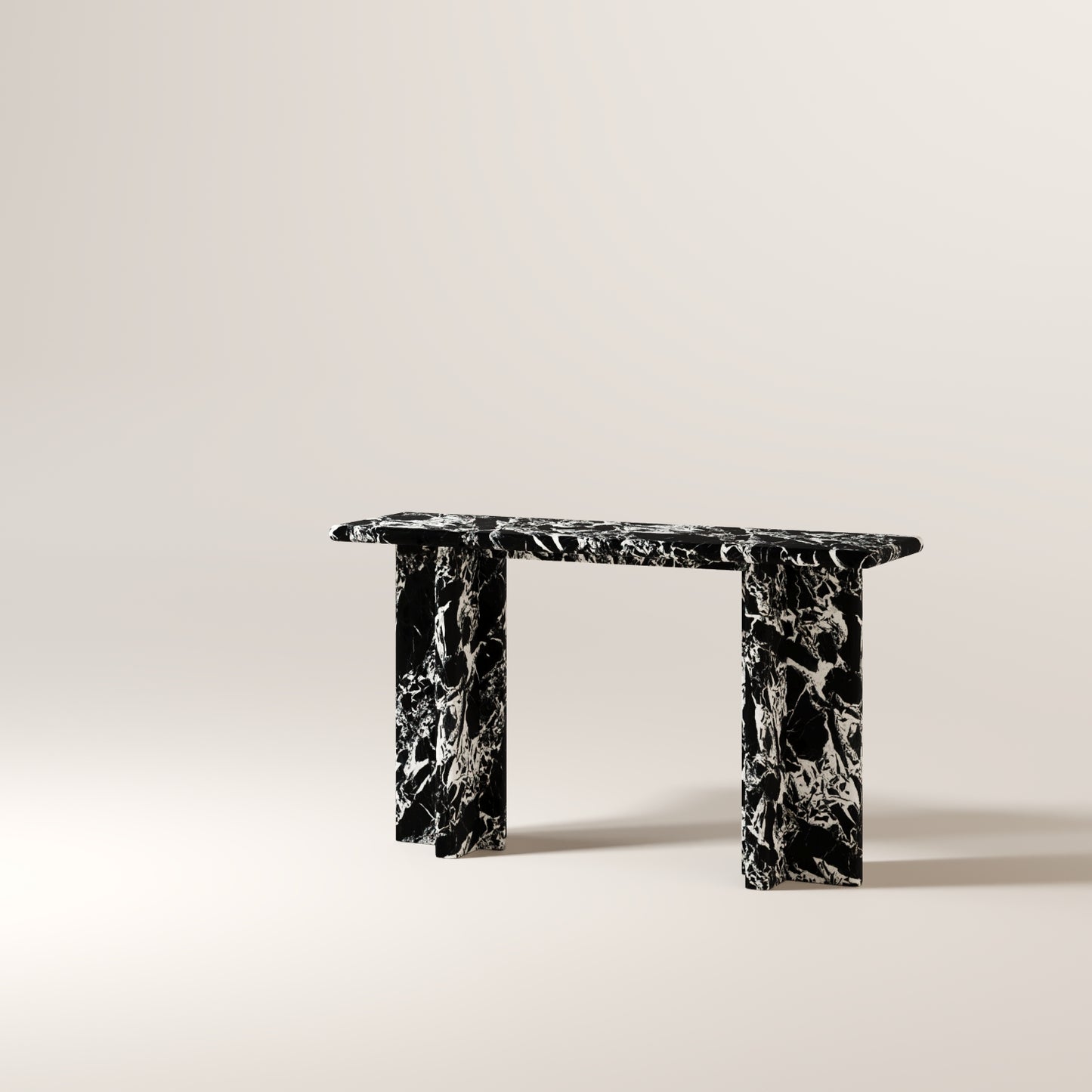 Noir Antique