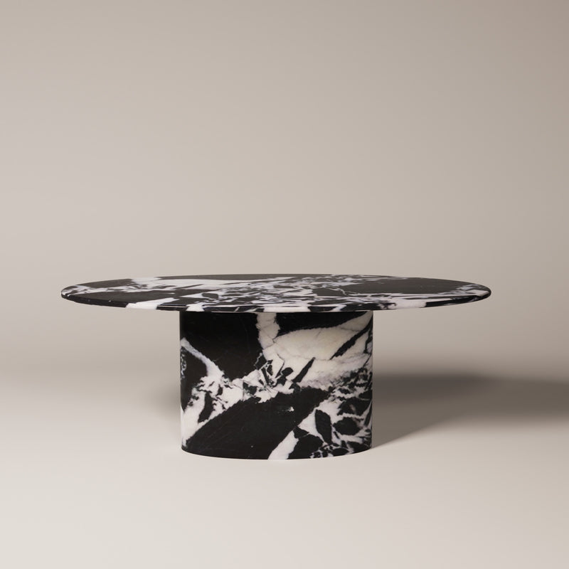 Noir Antique