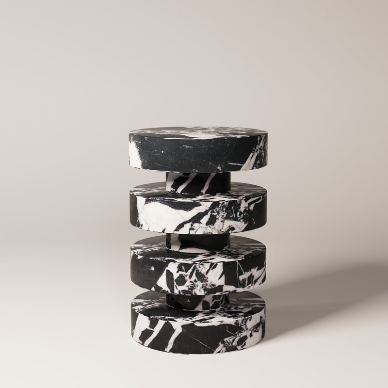 Noir Antique