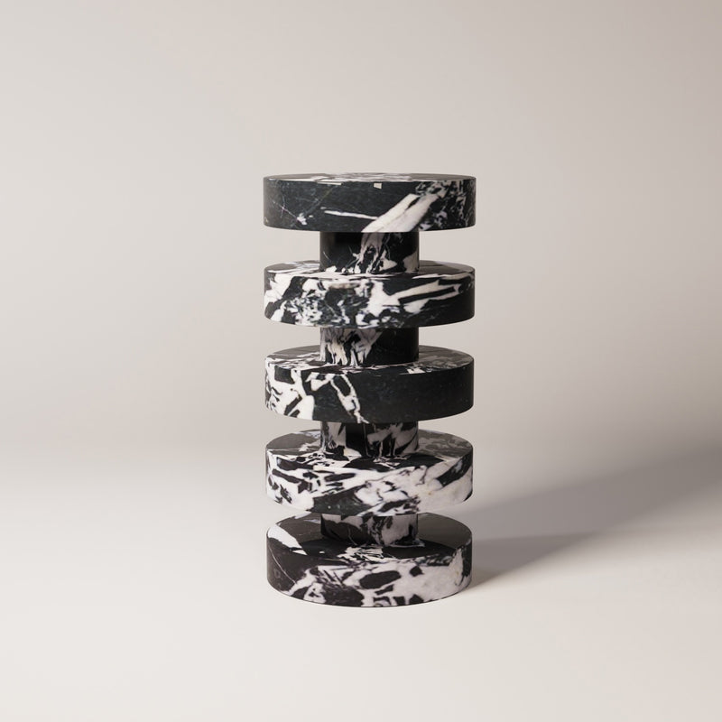 Noir Antique