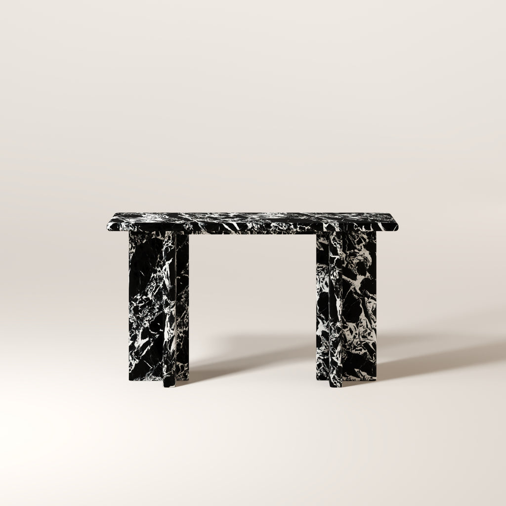 Noir Antique
