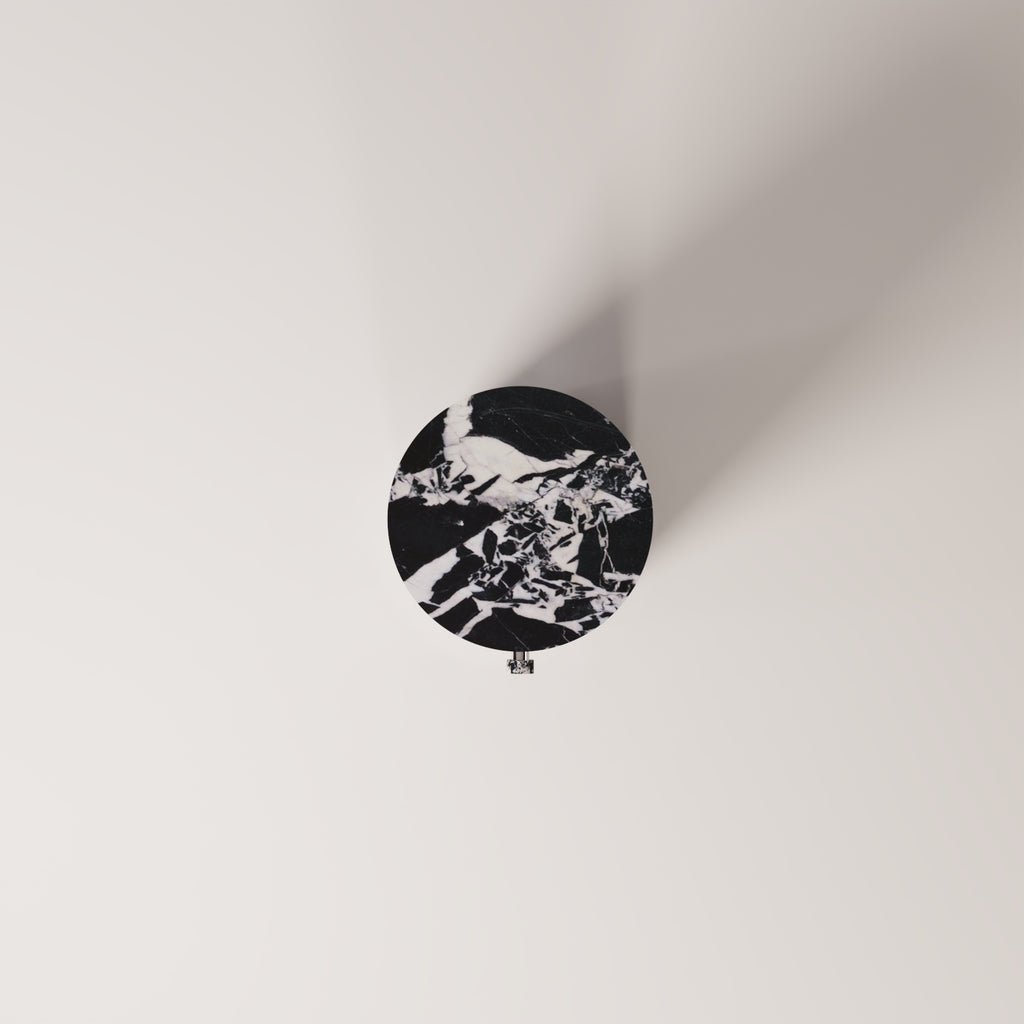 Noir Antique
