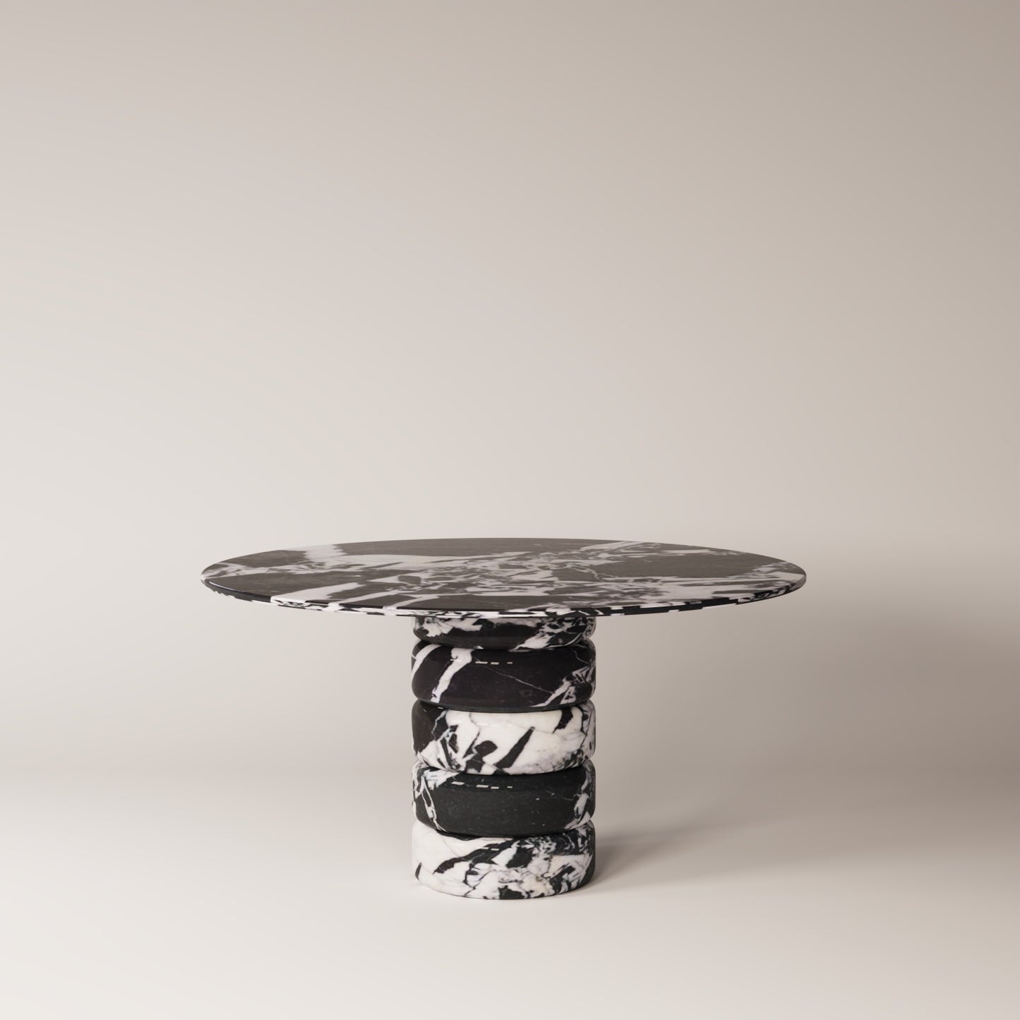Noir Antique